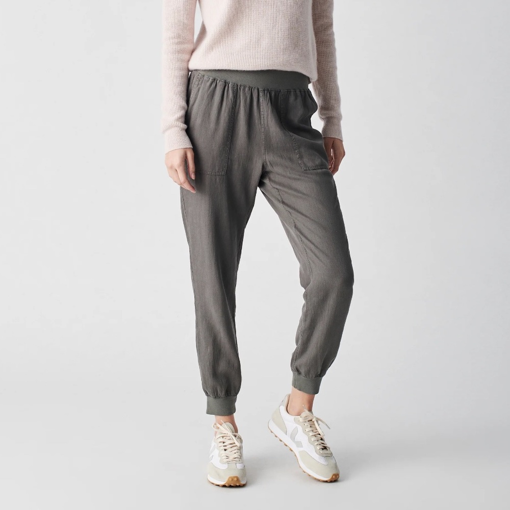 Faherty Arlie Day Jogger Size S Surplus Green Tencel Linen Relaxed Casual